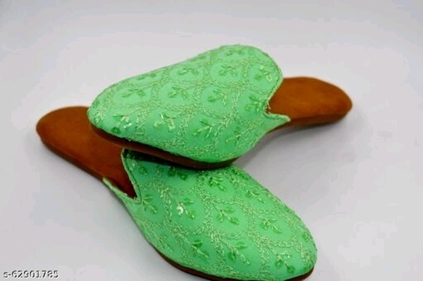 Self Pattern  - green, 6