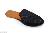 Self Pattern Juttis - Black  - 9