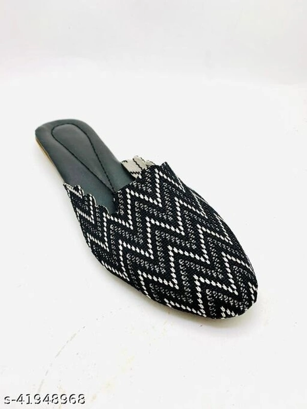 Trendy - Black  - 4