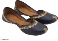 Classic Punjabi Jutti - Black  - 6