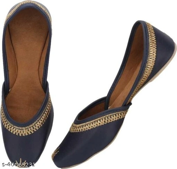 Classic Punjabi Jutti - Black  - 6