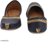 Classic Punjabi Jutti - Black  - 8