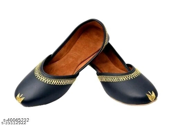 Classic Punjabi Jutti - Black  - 8