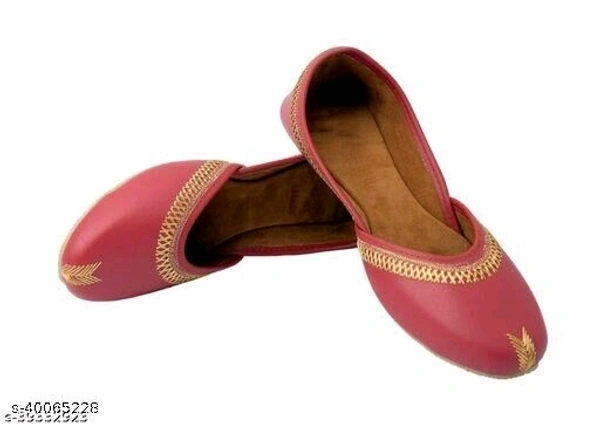 Classic Punjabi Jutti - Red -  