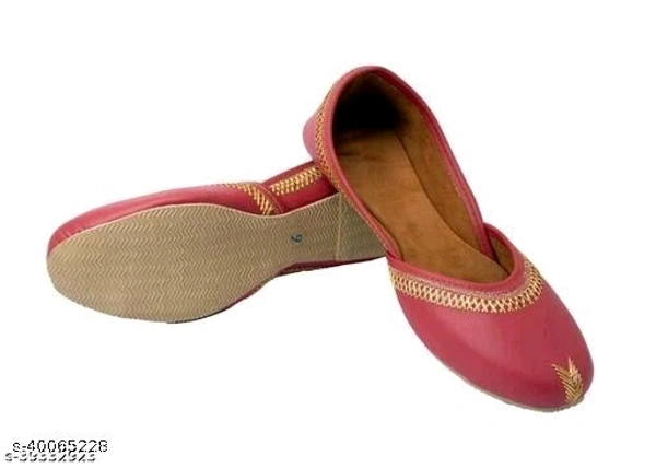 Classic Punjabi Jutti - Red -  