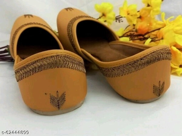 Classic Punjabi Jutti - Mustard  - 7