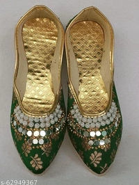 Pearl & Embroidery Pattern Jutti - 7