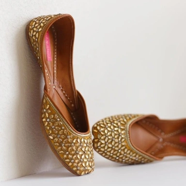 Juttis & Mojaris 