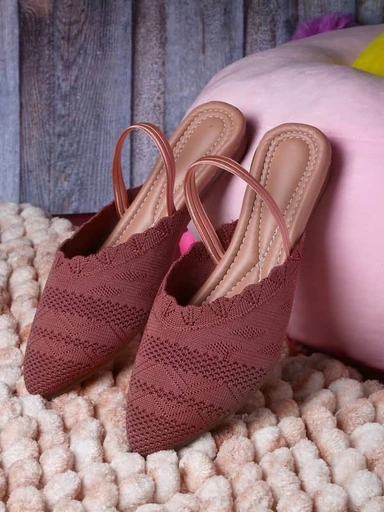 Mules & Flats