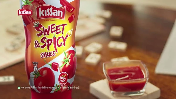 Kissan Sweet & Spicy Ketchup  - 425g