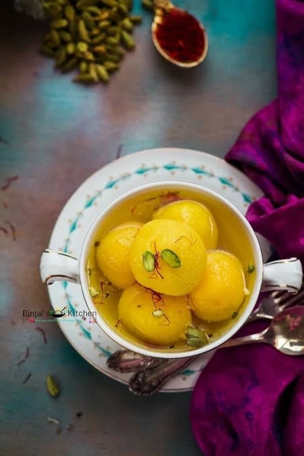 Bengali Rajbhog - 1pcs