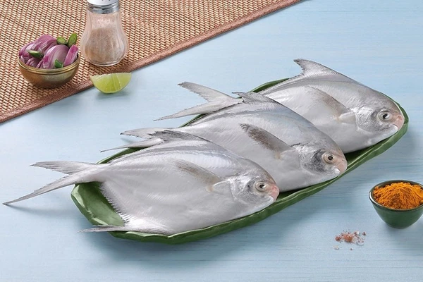 Pomfret Fish - 1kg