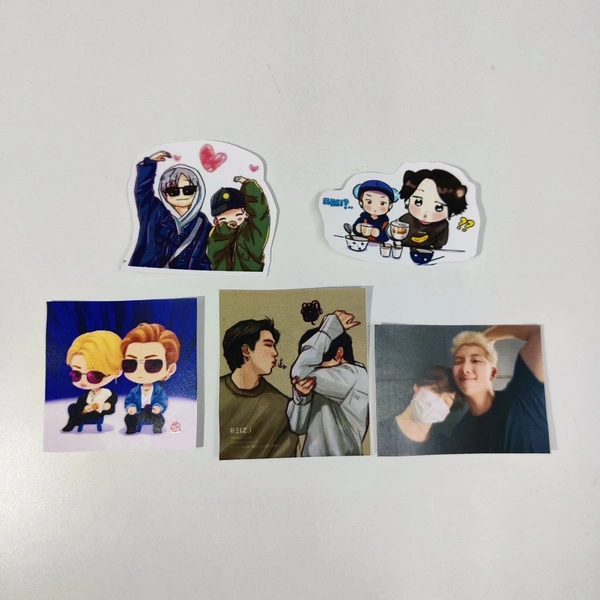 Mini Moni Stickers Pack
