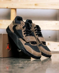 Nike  Air Jordan Jumpman X Travis Scott Dark Mocha - 43