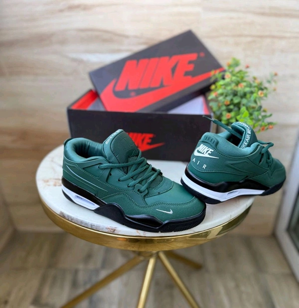 Nike AIR JORDANS 4 RM NIGEL PRO GREEN EDITION - 44