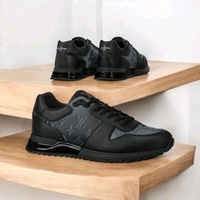LOUIS VUITTON RUN AWAY SNEAKER - 42