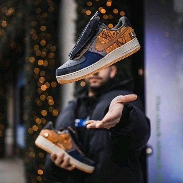 Nike NIKE AIRFORCE 1 LOW X TRAVIS SCOTT CACTUS JACK - 43