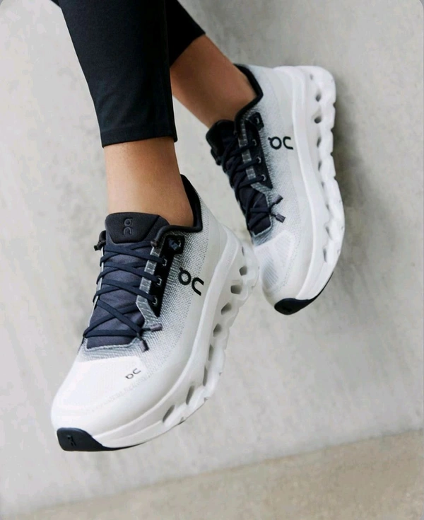 ON CLOUD TILT 2.0 BLACK IVORY - 41