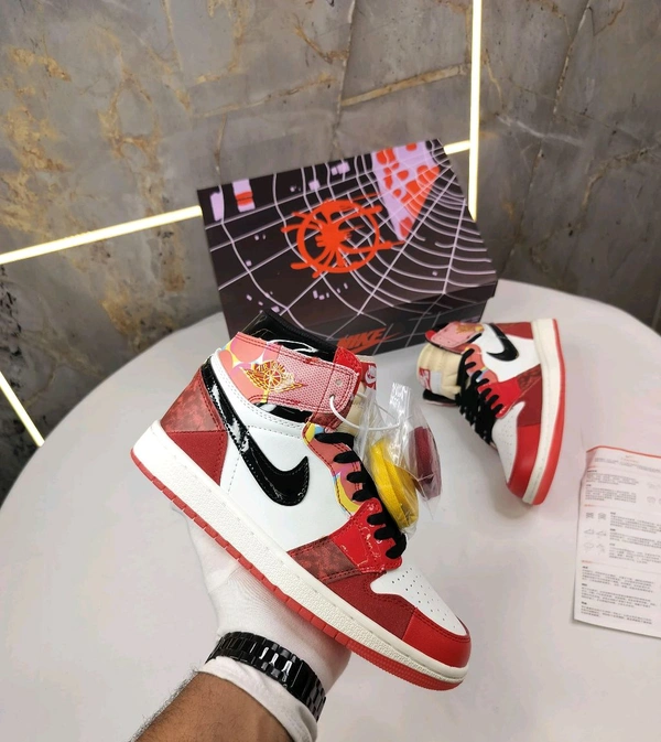 Nike NIKE AIR JORDAN RETRO 1 HIGH SPIDERVERSE NEXT CHAPTER - 42