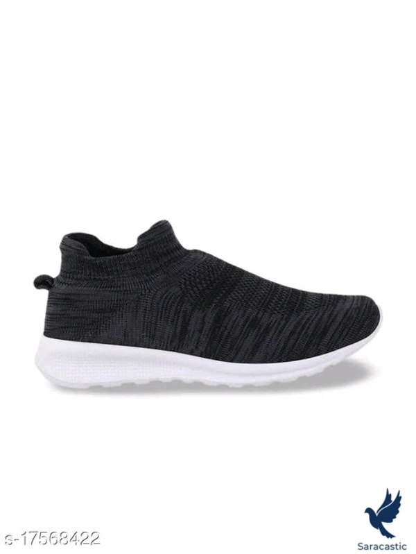 ZAPATOES Causal Black Shoes (Trusted) - 9, Black