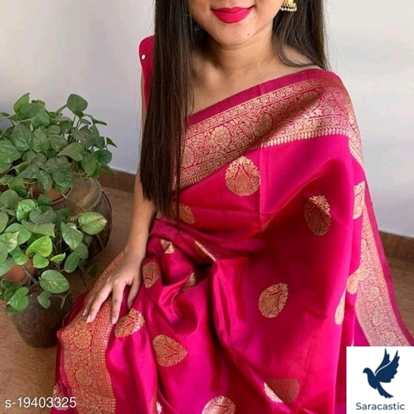 Beautiful Banarasi Silk Saree For Women - Free size