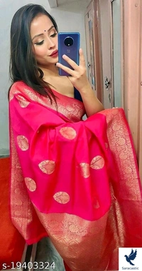 Beautiful Banarasi Silk Saree For Women - Free size