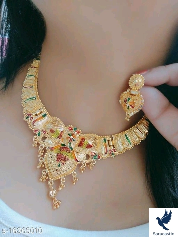 ILashka Necklace With Pair Of Earrings (Trusted) - Free size