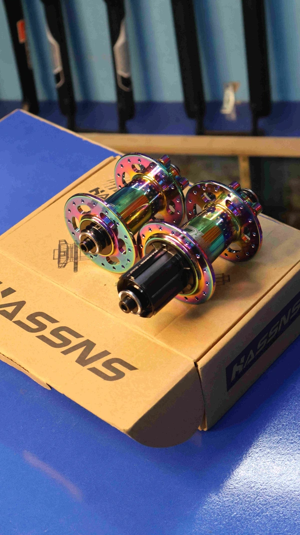 Rainbow Cassette Hub 32H Pair With Quick  Release