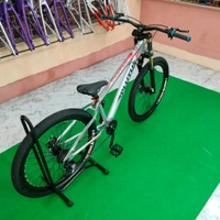 Custom Build MTB Stunt Bike Cycle 26" Alloy Frame 14"Down Frame