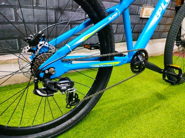 Plutus Boston Cycle with Hydraulic Brake And Air Suspension Modification 