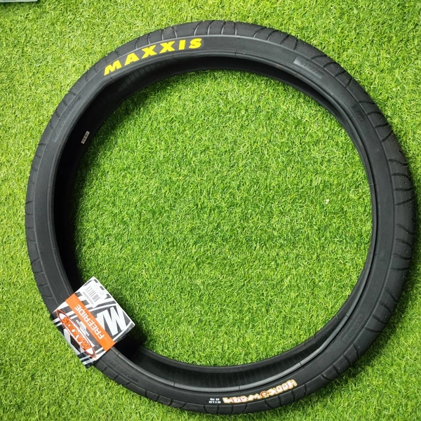 Maxxis Hookworm Tyre (26×2.50)