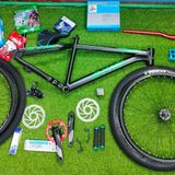 Custom Build Stunt Cycle With Alloy Suspension Dual Hydraulic Disc Brakes With All Stunt MTB Bikes parts.