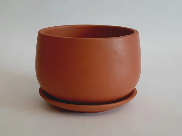 Spherical Terracotta Planter With Plate - D*H : 5.25*4.25 inches