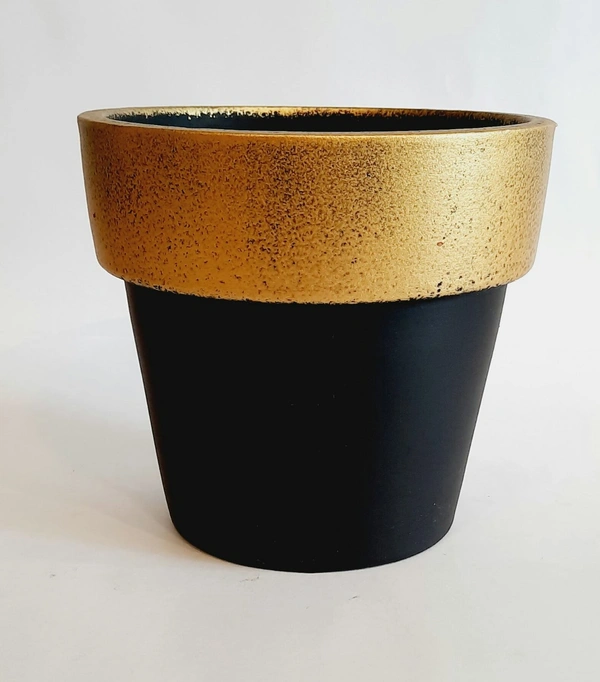 Terracotta Planter Set Of 2 - D*H : 7.5*7 inches, D*H : 6*5.5 inches