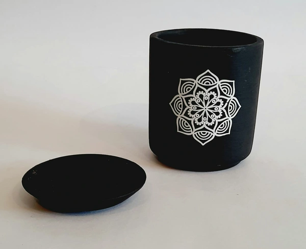 Black Mandella Print Terracotta Planter - D*H : 3.25*4.25 inches