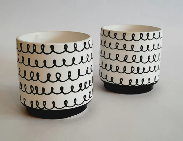 Black & White Small Ceramic Planter Design 4 - D*H : 3.25*3.25 inches