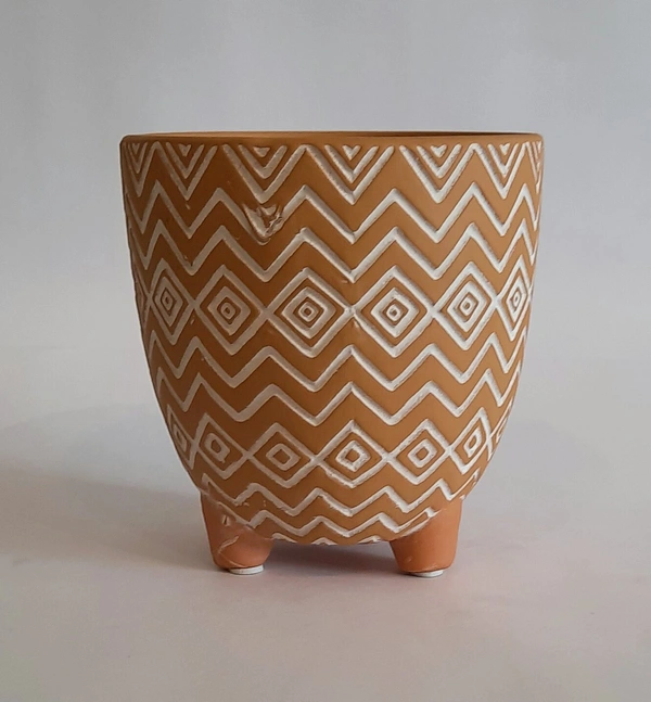 Brown Terracotta Planter - D*H : 4.75*4.75 inches