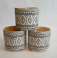Black & White Ceramic Planter Design 1 - D*H : 4.25*4.25 inches