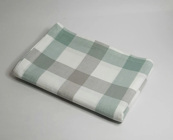 4 Seater Table Cloth
