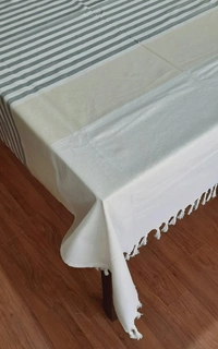 4 Seater Table Cloth