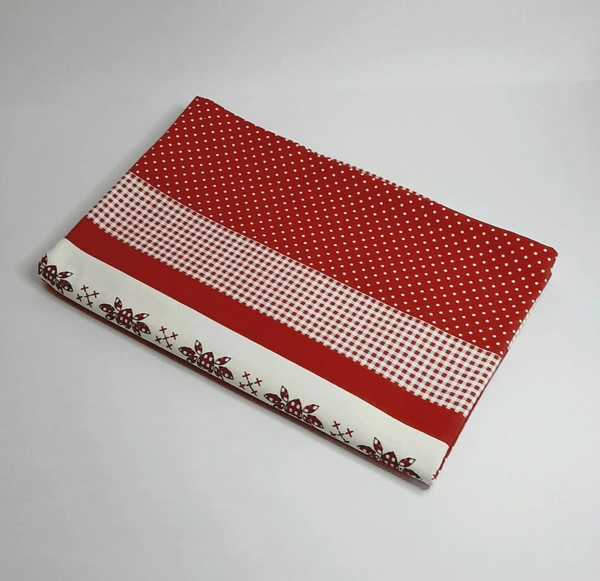6 Seater Table Cloth 