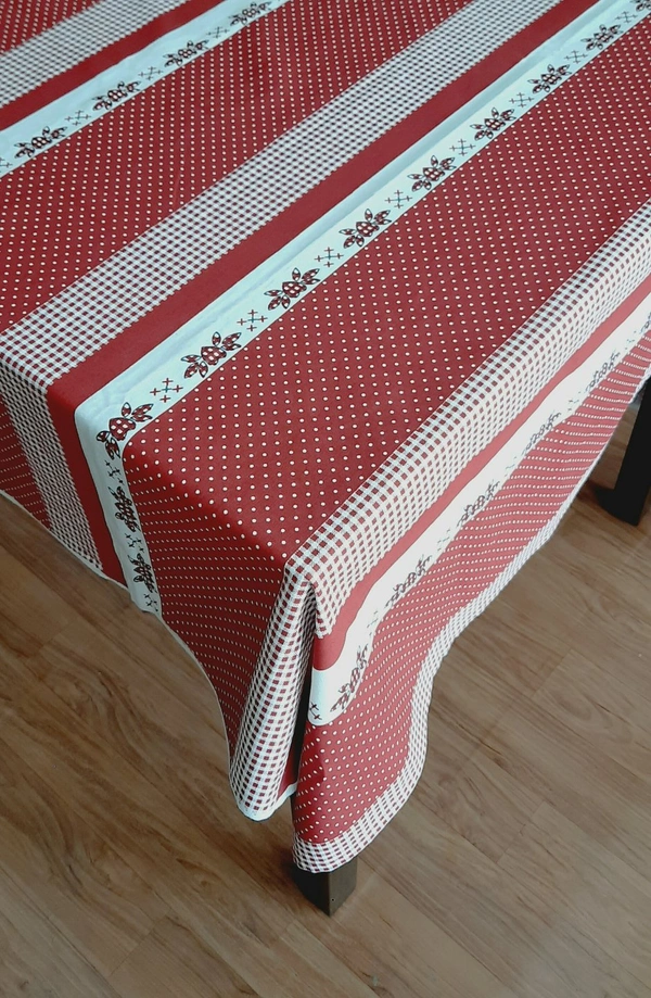 6 Seater Table Cloth 