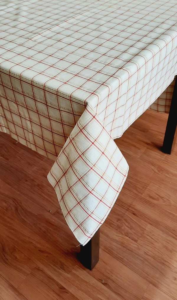 6 Seater Table Cloth 
