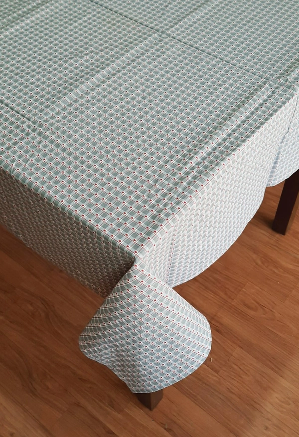 6 Seater Table Cloth 