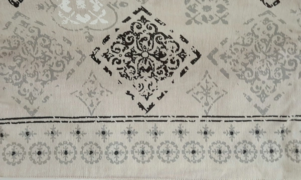 4 Seater Table Runner