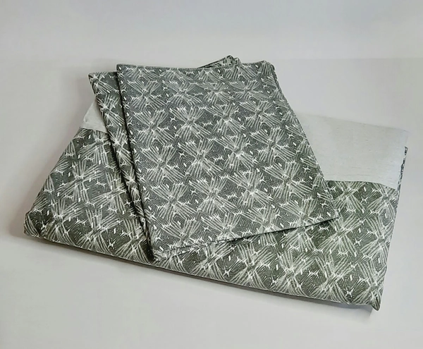 Super King Bedcover - Bedcover 100*110 inches, Pillow cover 18*28 inches