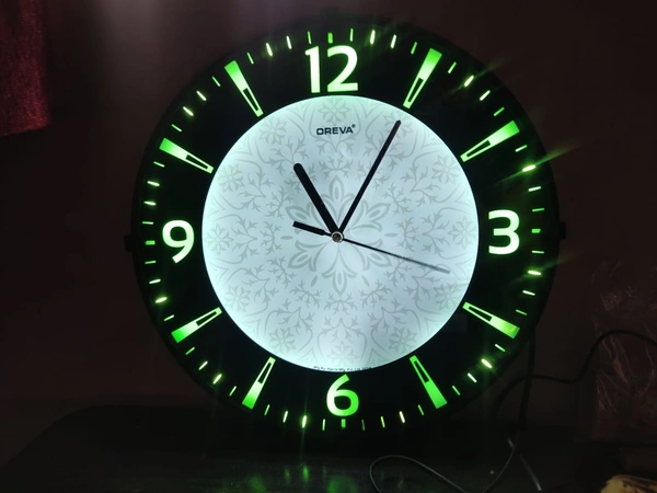7 Hours Battery+ Power Supply Wall Clock Camera Day Night Vision 001
