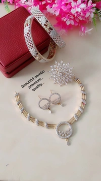 AD Jewelry Set