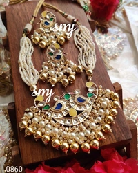 Kundan Meenakari Set