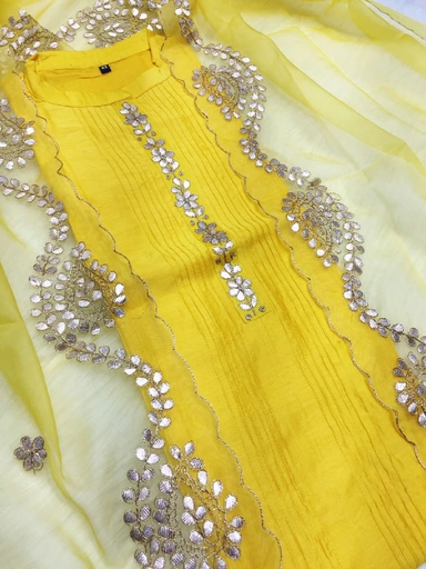 Kurti Set